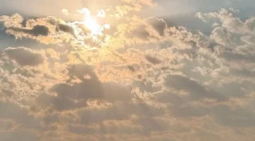 طقس العرب يحذر.. كتلة أوميغا الهوائية تسيطر على أجواء الأردن خلال أيام